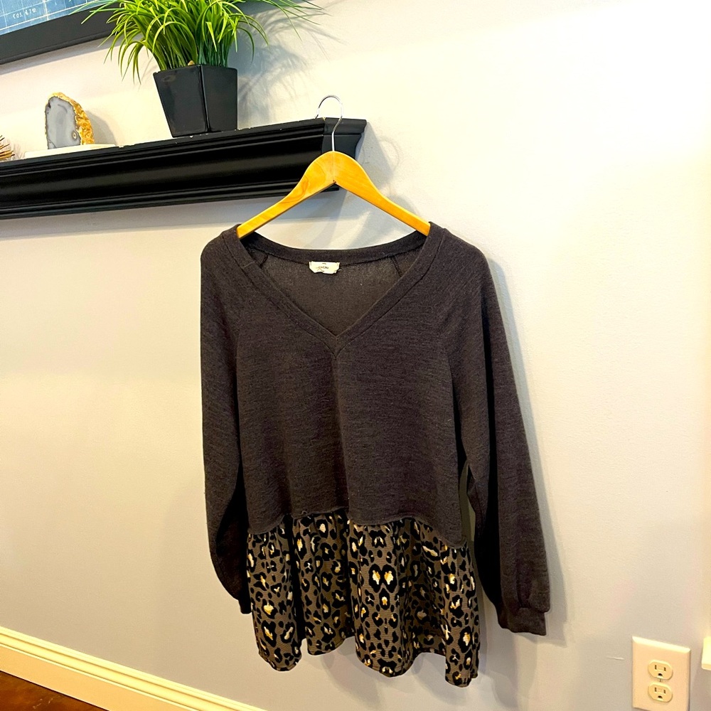 Entro Gray and Leopard Print Sweater